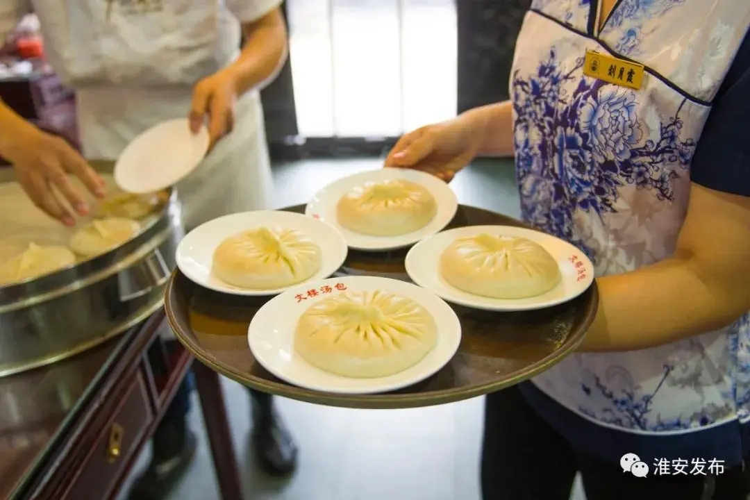 刚出锅的文楼汤包。淮安市委宣传部供图
